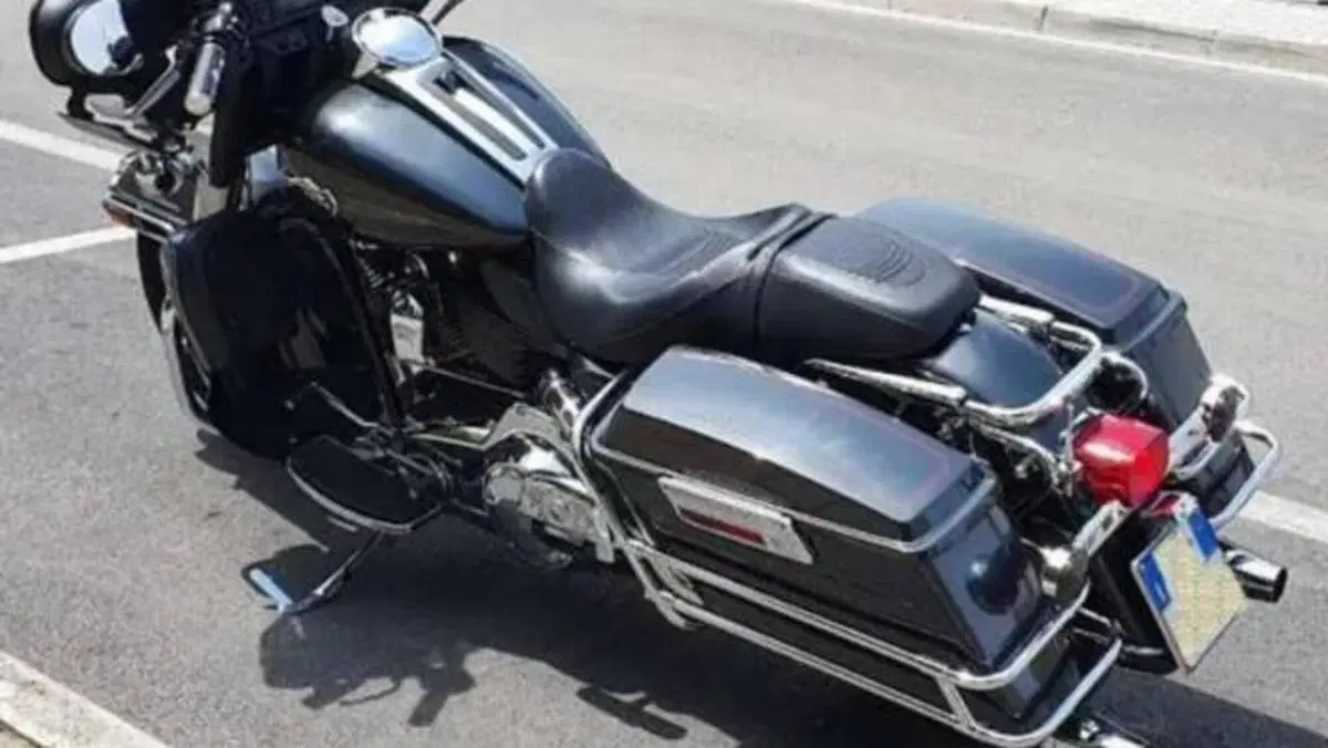 Harley-Davidson 1584 Electra Glide Ultra Classic (2008 - 13) - FLHTCU  (19)