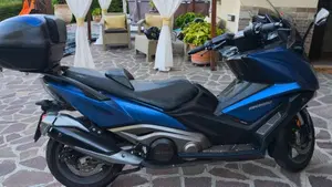 Kymco AK 550 (2020)  (2)