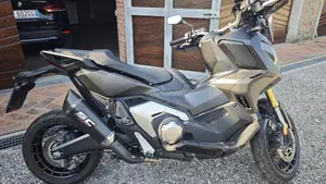 Honda X-ADV 750 DCT (2021 - 24)  (3)
