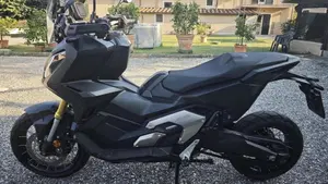 Honda X-ADV 750 DCT (2021 - 24)  (6)