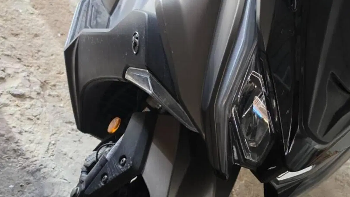 Kymco AK 550 ETS (2021 - 26)  (3)
