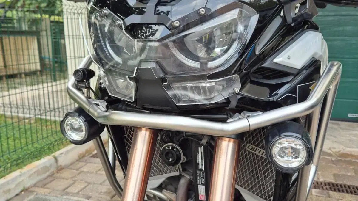 Honda Africa Twin CRF 1100L Adventure Sports (2020 - 21)  (2)