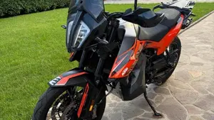 KTM 890 Adventure L (2021 - 22)  (9)