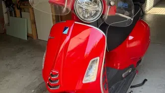 Vespa GTS 300 Super Hpe (2021 - 22)