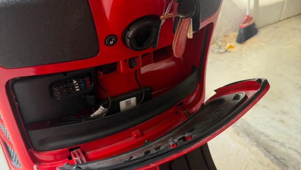 Vespa GTS 300 Super Hpe (2021 - 22)  (13)