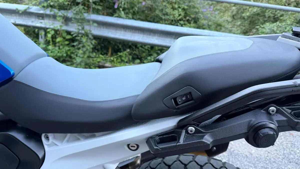 Bmw R 1300 GS (2023 - 26)  (10)