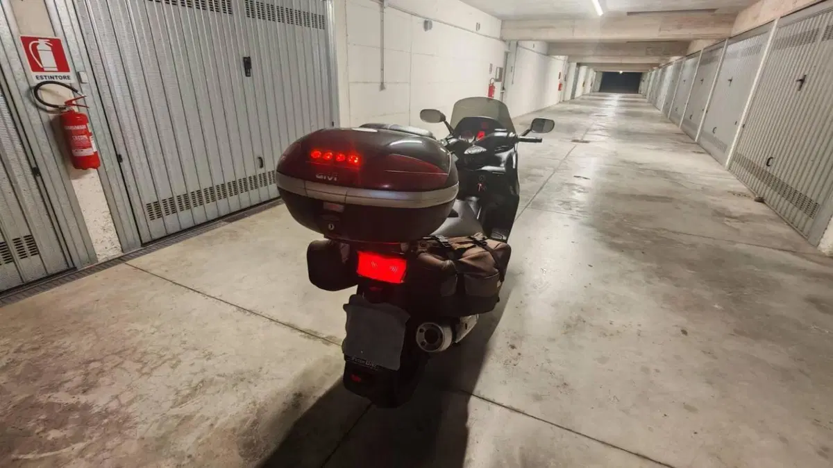 Yamaha T-Max 500 (2004 - 07)  (11)