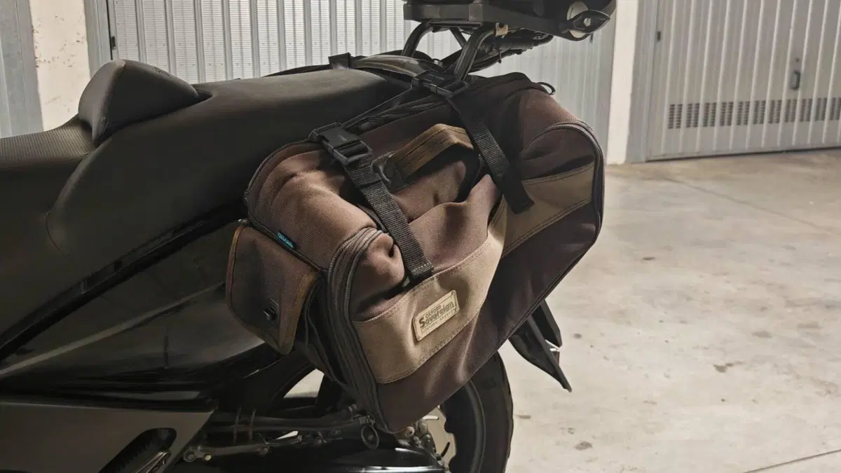 Yamaha T-Max 500 (2004 - 07)  (19)