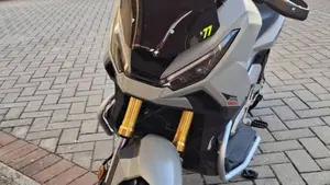 Honda X-ADV 750 (2025 - 27)  (2)