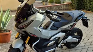 Honda X-ADV 750 (2025 - 27)  (4)