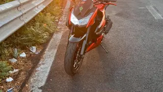 Kawasaki Z 1000 (2010 - 13) usata