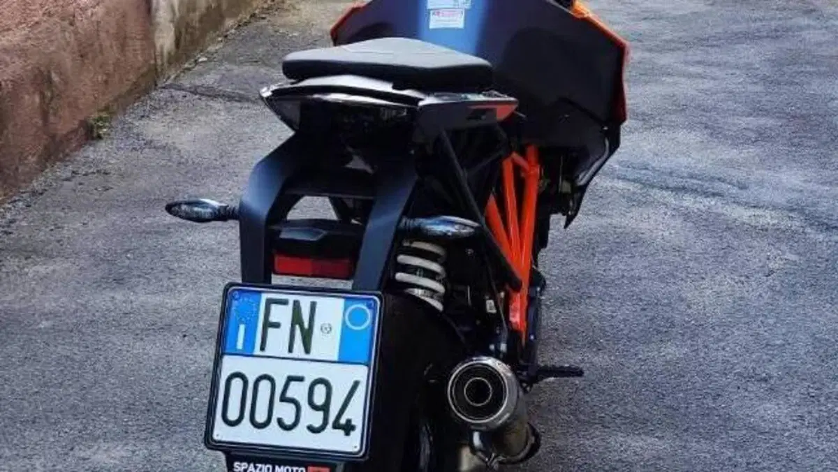 KTM 1290 Super Duke GT (2021 - 25)  (7)