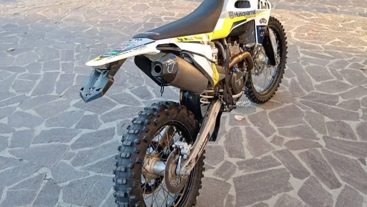 Husqvarna FE 250 (2022)  (3)