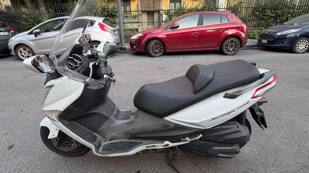 Sym Joymax 300 i ABS (2012 - 18) 