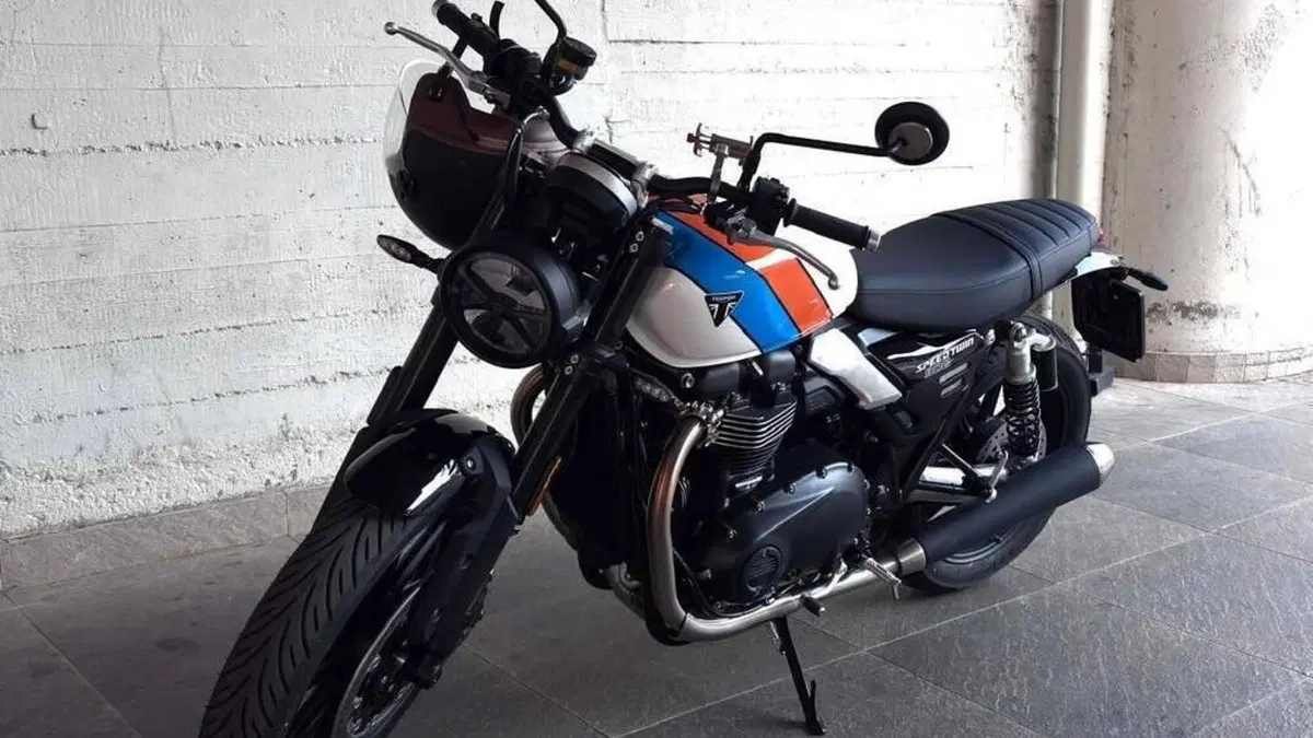 Triumph Speed Twin 900 (2025 - 26)  (4)