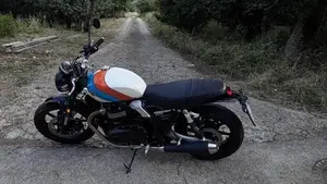 Triumph Speed Twin 900 (2025 - 26)  (6)