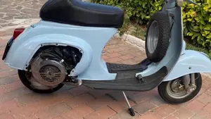 Vespa   (2)