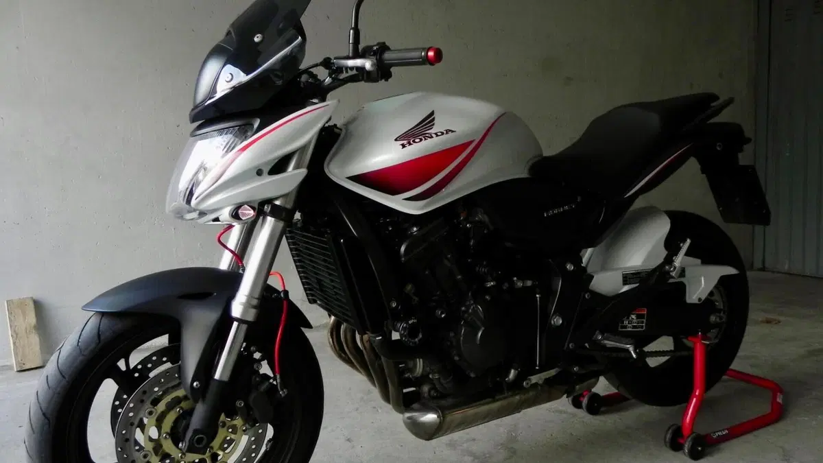 Honda Hornet 600 (2007 - 10) 