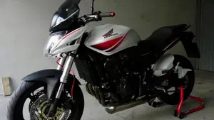 Honda Hornet 600 (2007 - 10) 