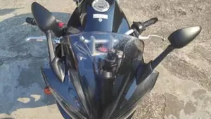 Yamaha FZ6 Fazer (2004 - 07)  (2)