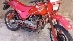 Moto Guzzi V 35 TT (1985 - 89)  (4)