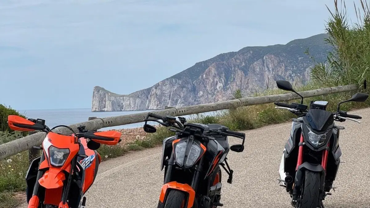 KTM 690 SMC R (2023 - 25)  (6)