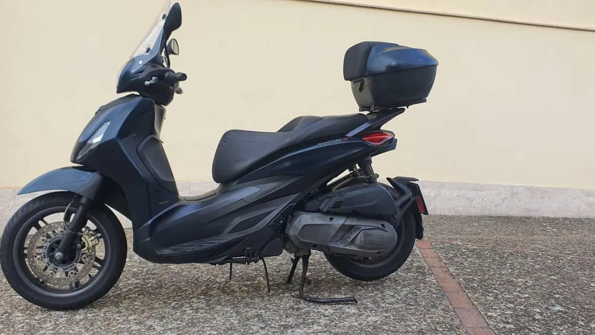 Piaggio Beverly 400 S ABS-ASR (2021 - 24)  (4)