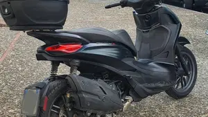 Piaggio Beverly 400 S ABS-ASR (2021 - 24)  (7)