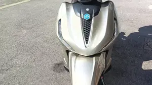 Piaggio Beverly 300 ABS-ASR (2021 - 25) 