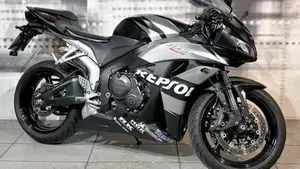 Honda CBR 600 RR (2007 - 08) 