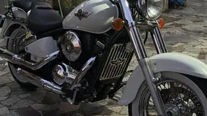 Kawasaki VN 800 Classic (1996 - 00)  (11)