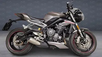 Triumph Street Triple RS (2017 - 19) usata