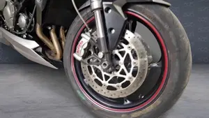Triumph Street Triple RS (2017 - 19)  (5)