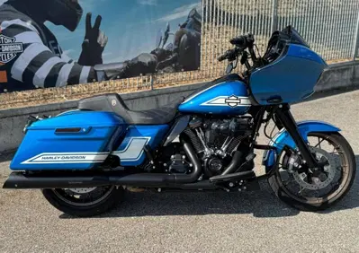 Harley-Davidson Road Glide ST Fast Johnnie Enthusiast (2023) - Annuncio 10118179