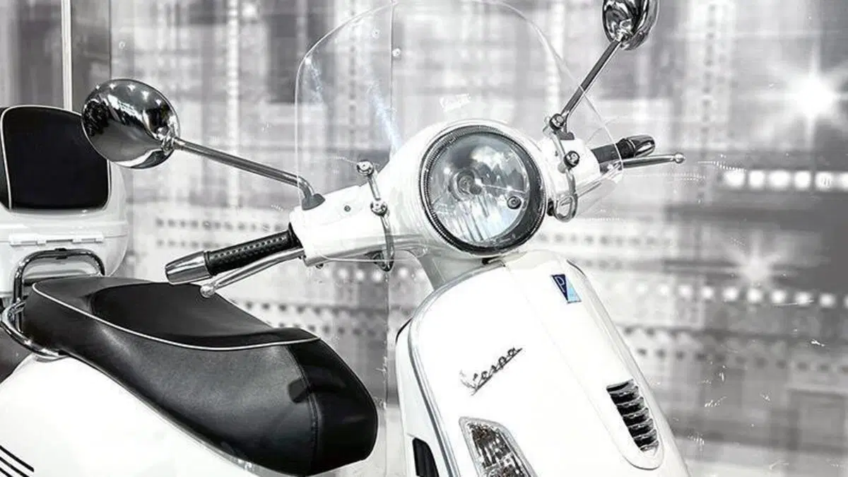 Vespa GTS 300 (2010 - 14)  (5)
