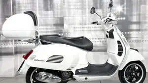 Vespa GTS 300 (2010 - 14)  (8)