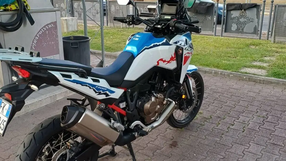 Honda Africa Twin CRF 1100L ES (2024 - 26) 