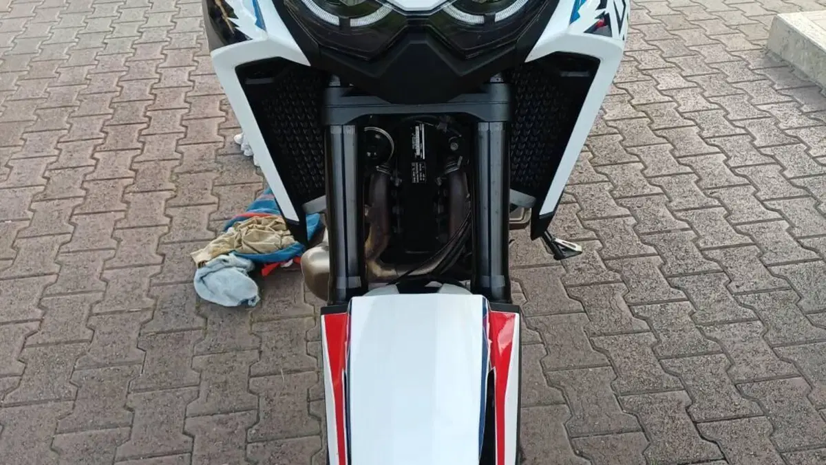 Honda Africa Twin CRF 1100L ES (2024 - 26)  (6)