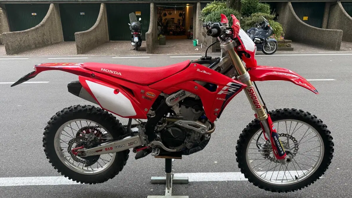 Honda CRF 250R (2018)  (3)
