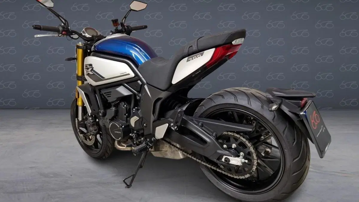 CFMOTO 700CL-X Sport (2022 - 26)  (4)