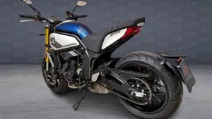 CFMOTO 700CL-X Sport (2022 - 26)  (4)