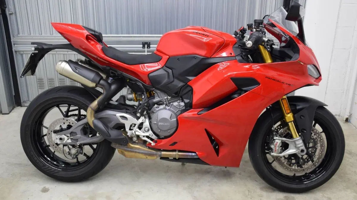 Ducati Panigale V2 S (2025 - 26)  (3)