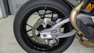 Ducati Panigale V2 S (2025 - 26)  (9)