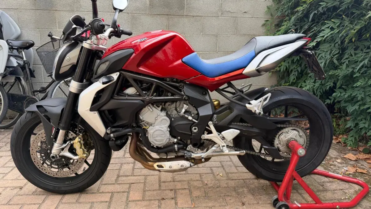 MV Agusta Brutale 800 EAS ABS (2012 - 15)  (4)