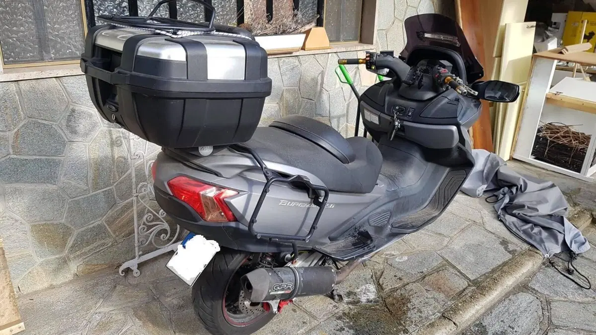 Suzuki Burgman AN 650 Executive ABS (2013 - 17)  (2)