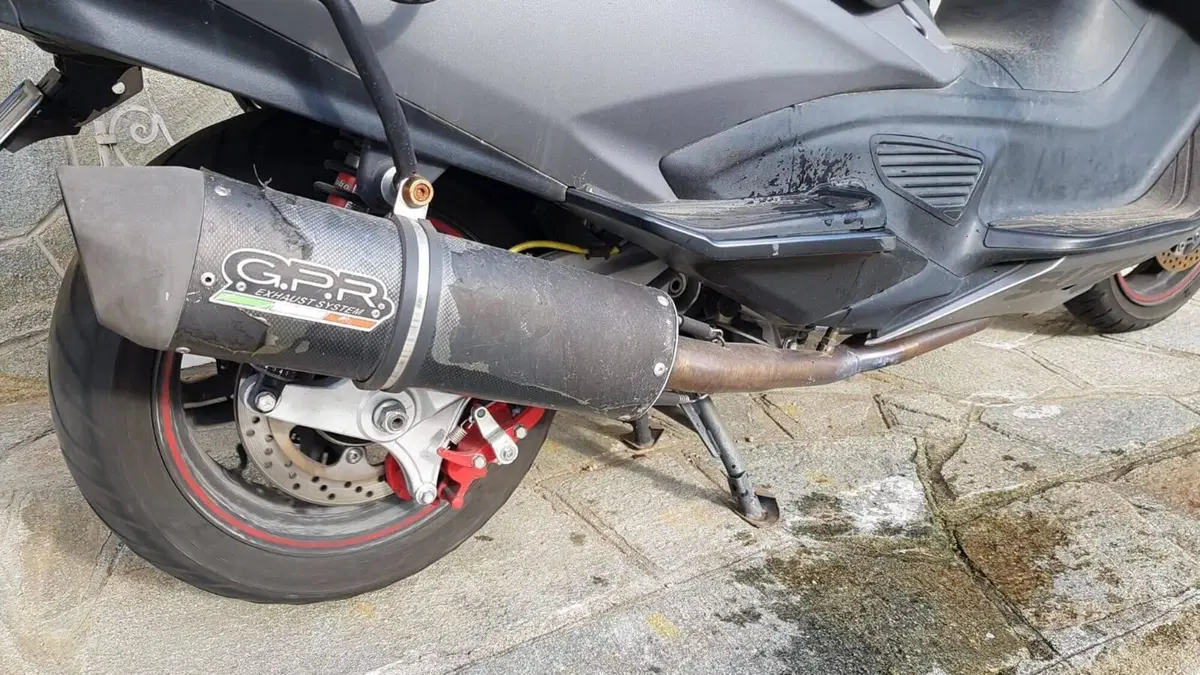 Suzuki Burgman AN 650 Executive ABS (2013 - 17)  (3)