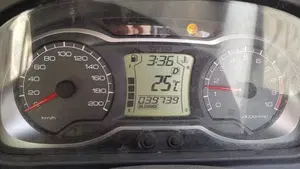 Suzuki Burgman AN 650 Executive ABS (2013 - 17)  (8)