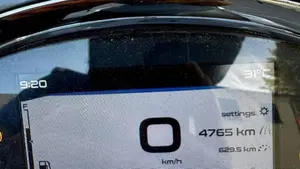 Vespa GTS 300 Hpe Super Tech (2019)  (5)