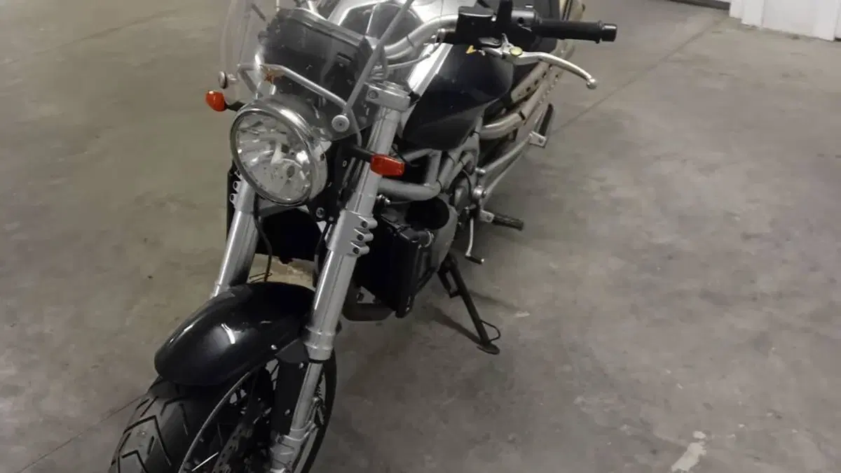 Moto Morini 1200 Sport  (4)