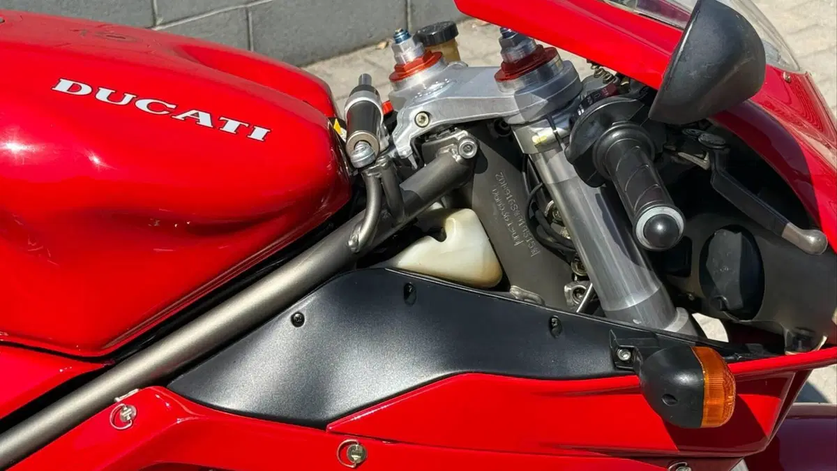 Ducati 916 Biposto (1994 - 98)  (8)